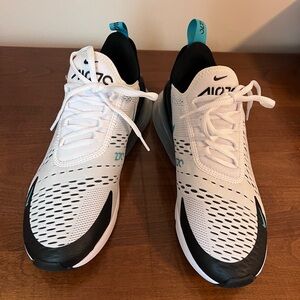 Nike Women’s 2023 Air Max 270 ‘White Dusty Cactus’ size 9.5